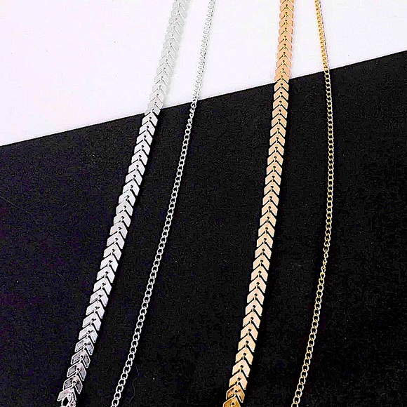 ⚜️[𝟯/$𝟭𝟴]⚜️2 Layered Silver Arrow Choker NEW - Picture 6 of 10